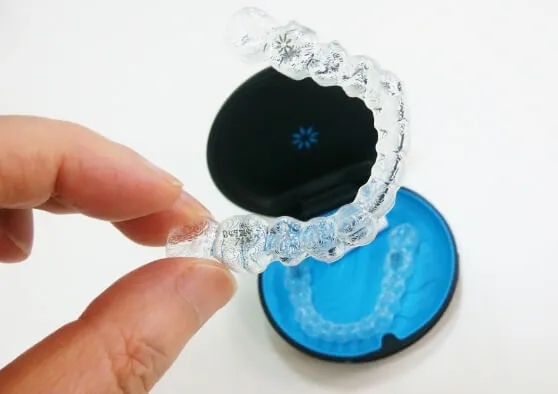 マウスピース型矯正装置(インビザライン)